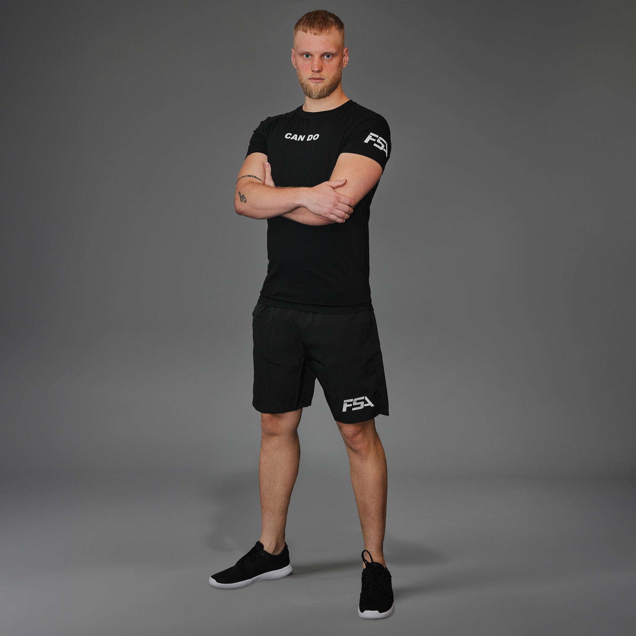 T-shirt Unisex ''CAN DO'' Black