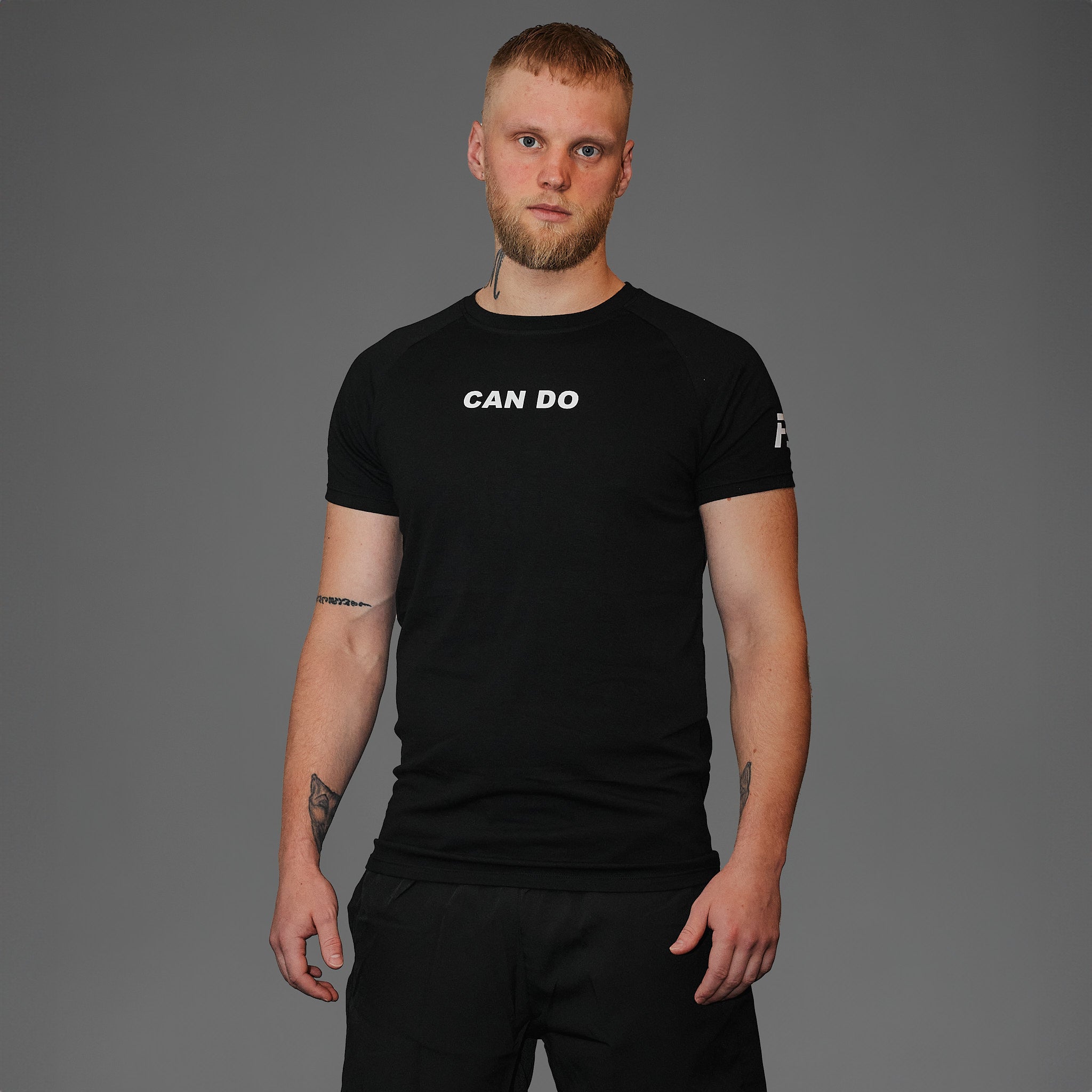 T-shirt Unisex ''CAN DO'' Black