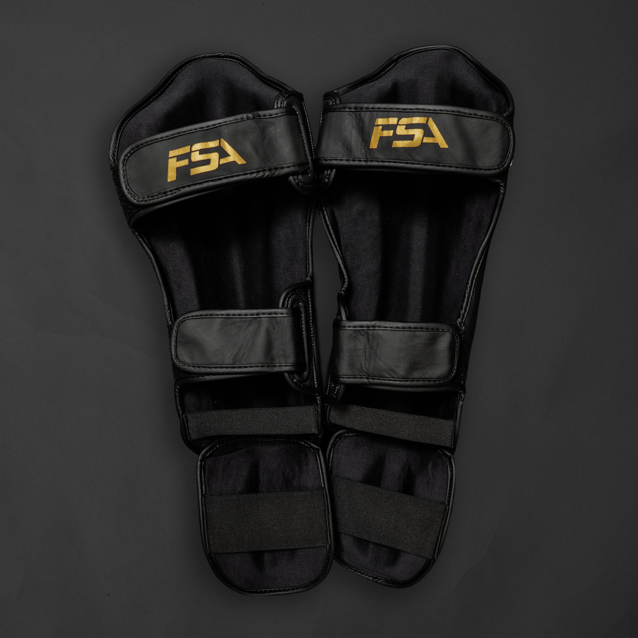 FIGHTER BUNDLE - ''NAK MUAY'' GOLD